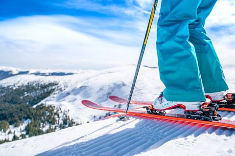 Skiing in the Cirque