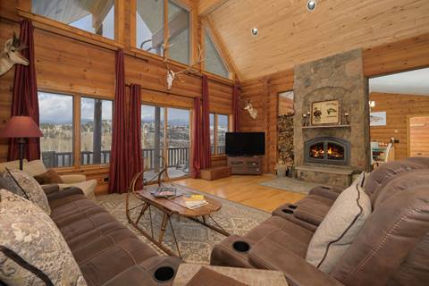 Large log cabin living room